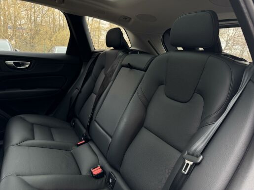 Volvo XC60 T6 AWD RECHARGE PLUS DARK