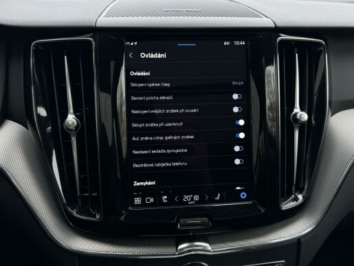 Volvo XC60 T6 AWD RECHARGE PLUS DARK