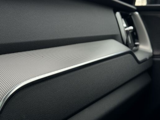 Volvo XC60 T6 AWD RECHARGE PLUS DARK