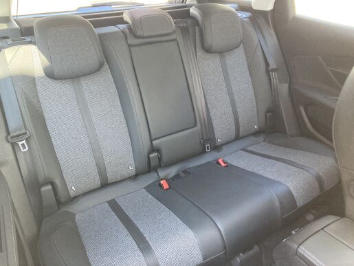 Peugeot 3008 ALLURE 1.2 PureTech 130 S&S MAN6 