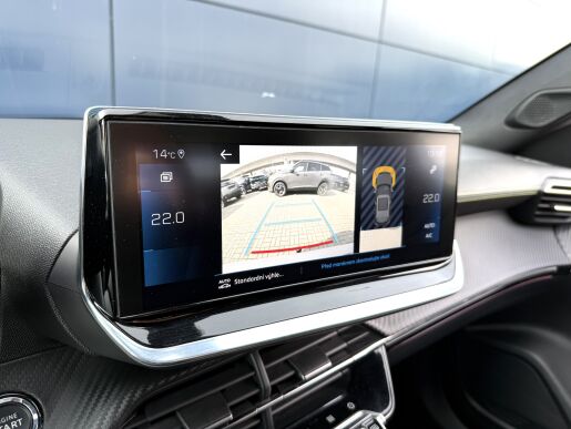 Peugeot 2008 GT LINE 130k, Navigace, Tažné