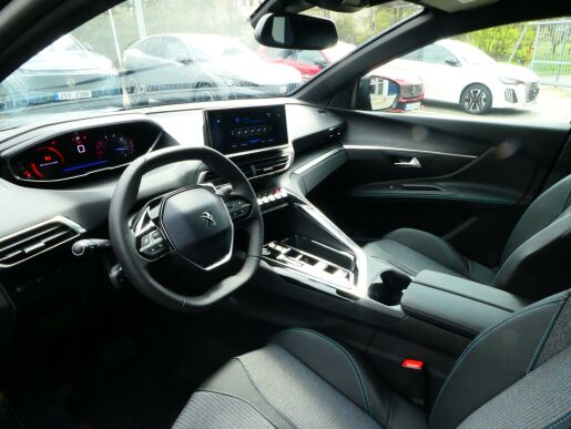 Peugeot 5008 ALLURE PACK 1.5 BHDi 130k EAT8