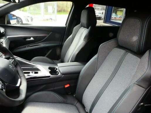 Peugeot 5008 ALLURE PACK 1.5 BHDi 130k EAT8