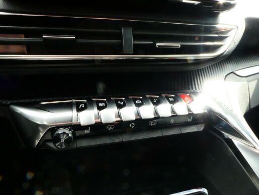 Peugeot 5008 ALLURE PACK 1.5 BHDi 130k EAT8