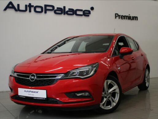 Opel Astra 1,4 T 110kW Dynamic 47 300km!