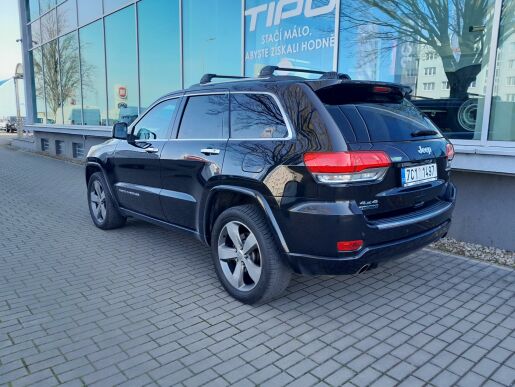 Jeep Grand Cherokee 3,0 CRD Overland,ČR,1.maj.DPH