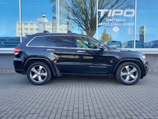 Jeep Grand Cherokee 3,0 CRD Overland,ČR,1.maj.DPH
