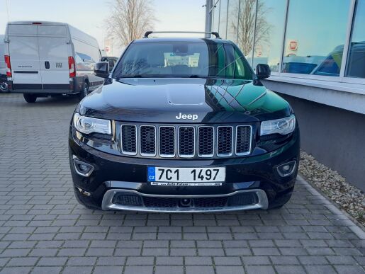 Jeep Grand Cherokee 3,0 CRD Overland,ČR,1.maj.DPH