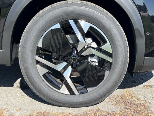 Peugeot 2008 ALLURE PureTech 100 S&S MAN6