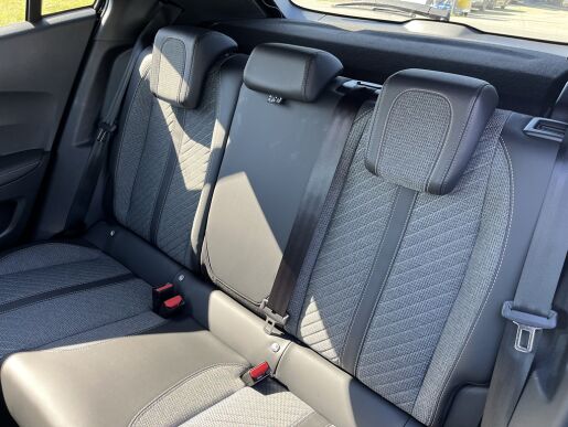 Peugeot 2008 ALLURE PureTech 100 S&S MAN6