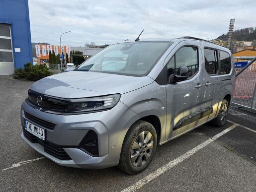Opel Combo ELEGANCE PLUS L2 1.5BlueHDi 130k AUT8 TAŽNÉ/NAVIGACE