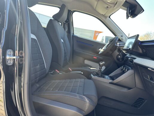 Citroën C3 PLUS Turbo 100k MAN6 