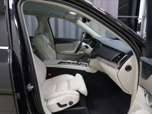 Volvo XC90 2,0 B5 AWD AUT Plus Dark