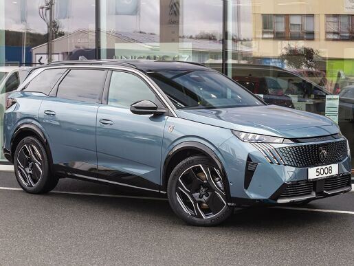 Peugeot 5008 0,0 E- GT Elektromotor 157 kW