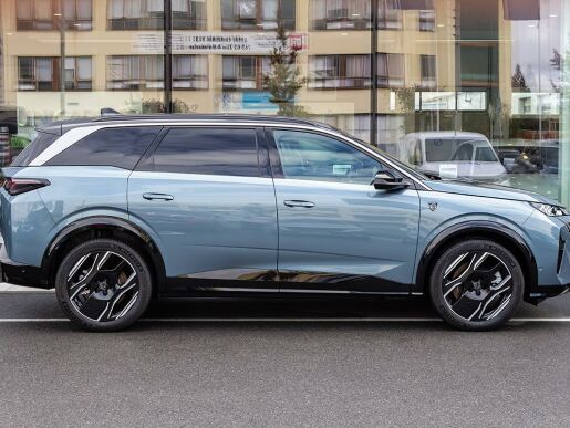 Peugeot 5008 0,0 E- GT Elektromotor 157 kW