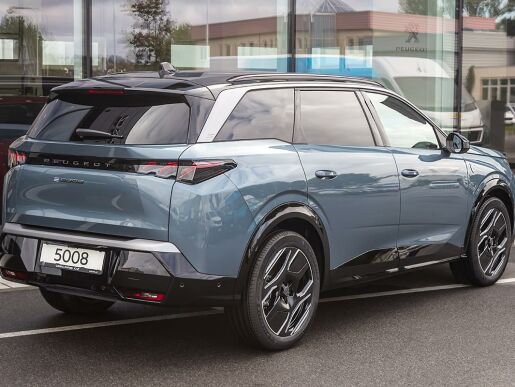 Peugeot 5008 0,0 E- GT Elektromotor 157 kW