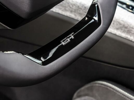 Peugeot 5008 0,0 E- GT Elektromotor 157 kW