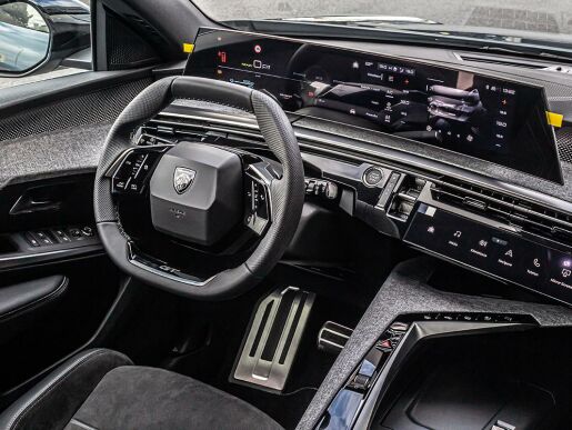 Peugeot 5008 0,0 E- GT Elektromotor 157 kW