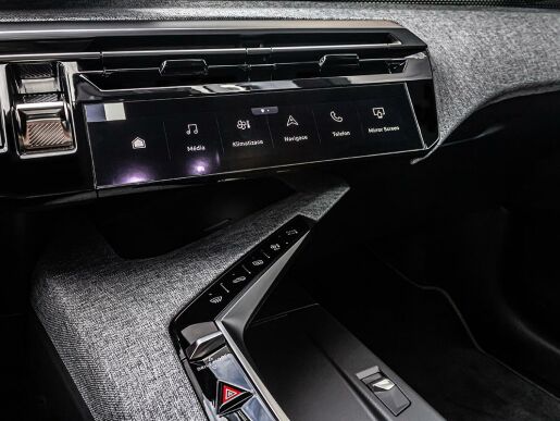 Peugeot 5008 0,0 E- GT Elektromotor 157 kW