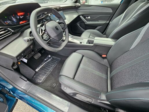 Peugeot 408 ALLURE Hybrid 145 e-DCS6