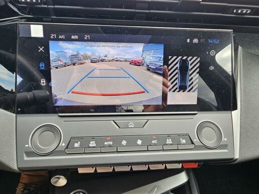 Peugeot 408 ALLURE Hybrid 145 e-DCS6
