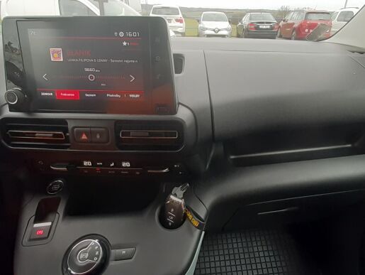 Citroën Berlingo osobní XL, 1.5 BHDi 130k EAT8, FEEL PACK, záruka do 05/2026, N1, REZERVACE