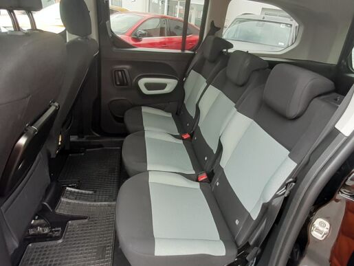 Citroën Berlingo osobní XL, 1.5 BHDi 130k EAT8, FEEL PACK, záruka do 05/2026, N1, REZERVACE
