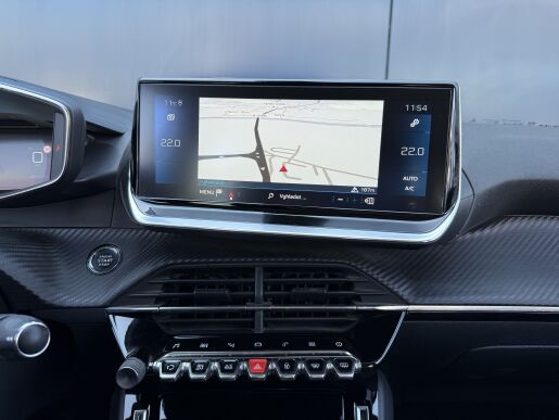 Peugeot 208 ALLURE, 130koní, Automat 8st., Navigace