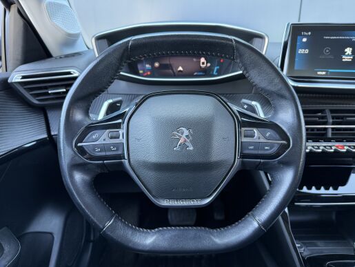 Peugeot 208 ALLURE, 130koní, Automat 8st., Navigace