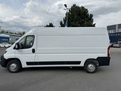 Opel Movano 2.2 VAN 3500 L3H2 103 KW MT6
