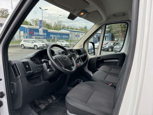 Opel Movano 2.2 VAN 3500 L3H2 103 KW MT6