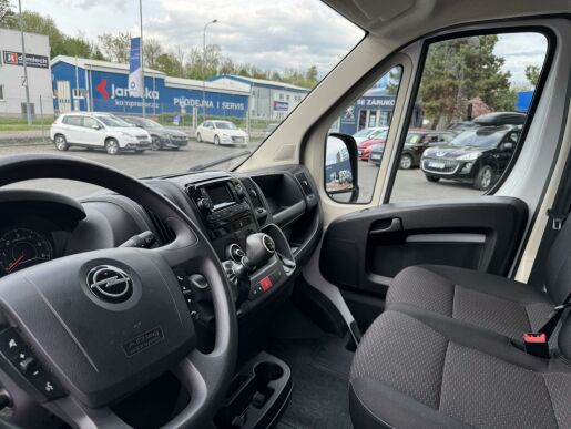 Opel Movano 2.2 VAN 3500 L3H2 103 KW MT6