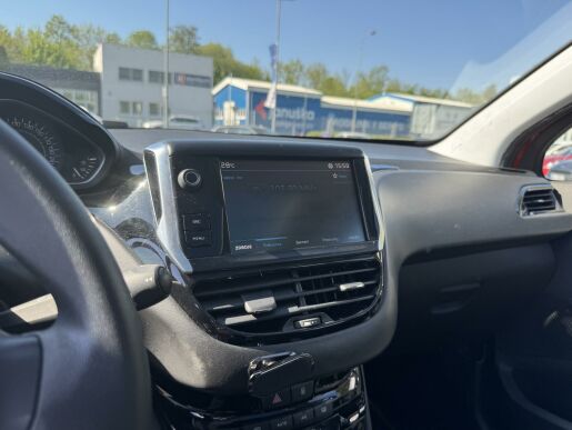 Peugeot 208 1.2 PURETECH 82K ACTIVE MAN5