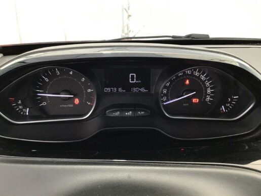 Peugeot 208 1.2 PURETECH 82K ACTIVE MAN5