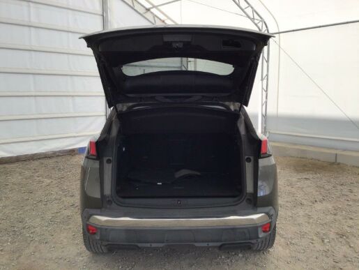 Peugeot 3008 1.6 HDI 120k ALLURE EAT8