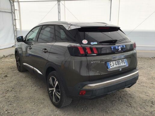 Peugeot 3008 1.6 HDI 120k ALLURE EAT8