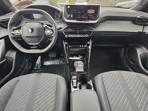 Peugeot 2008 ALLURE Elektro 156k 54 kWh