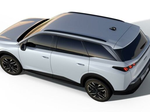 Peugeot 5008 ALLURE Hybrid 145 e-DCS6
