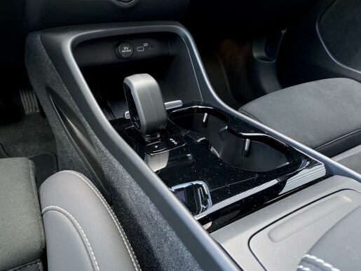 Volvo C40 RECHARGE Twin 4x4 // ULTIMATE