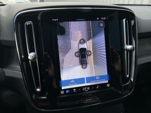 Volvo C40 RECHARGE Twin 4x4 // ULTIMATE