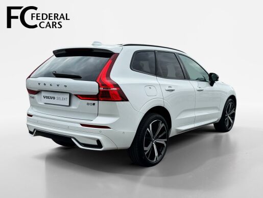 Volvo XC60 B5 AWD ULTIMATE DARK B&W +KOLA