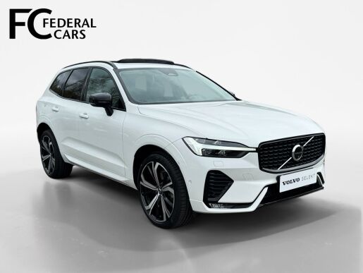 Volvo XC60 B5 AWD ULTIMATE DARK B&W +KOLA