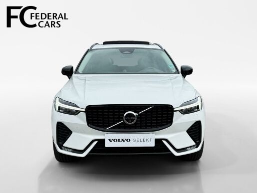 Volvo XC60 B5 AWD ULTIMATE DARK B&W +KOLA