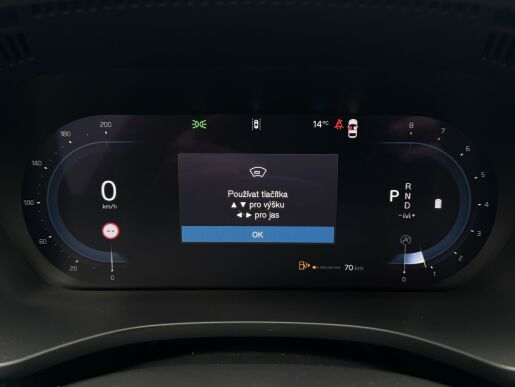 Volvo XC60 B5 AWD ULTIMATE DARK B&W +KOLA