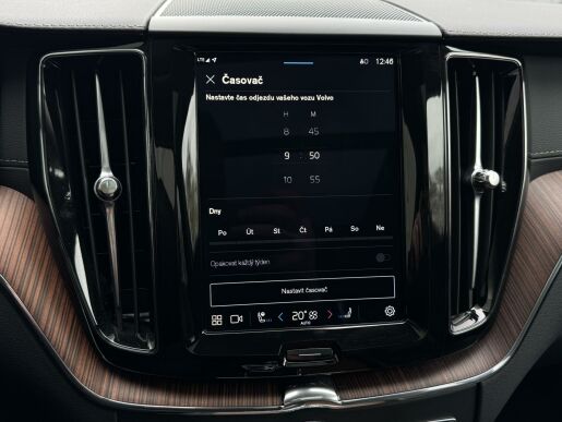 Volvo XC60 B5 AWD ULTIMATE DARK B&W +KOLA