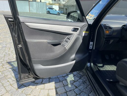 Citroën C4 Picasso 1.6 HDI  82kW 5 míst