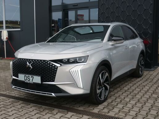DS Automobiles DS7 OPERA E-TENSE 300k 4x4