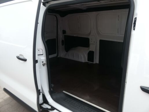 Citroën Jumpy 1,5 BlueHDi 120 MAN6