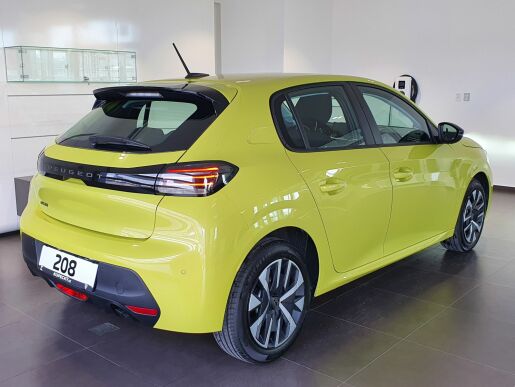 Peugeot 208 STYLE PureTech 100 S&S MAN6