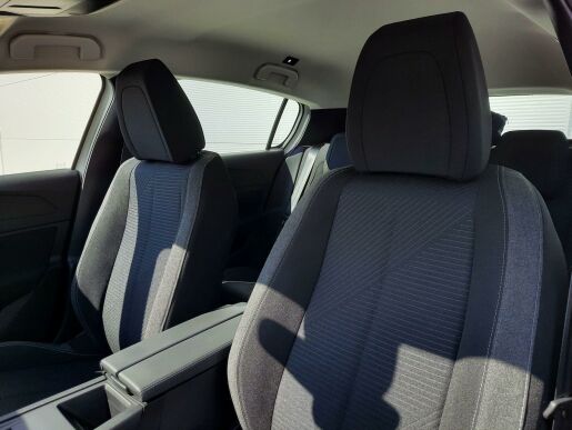 Peugeot 308 ACTIVE PACK 1.2 PureTech 130 S